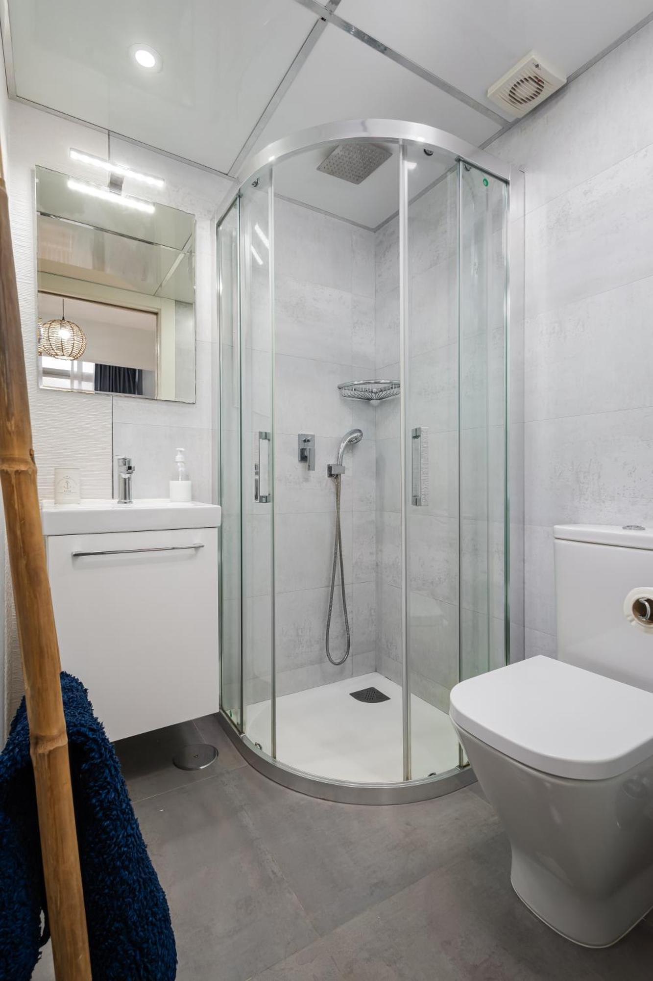 Beach House Apartment, Playa Malagueta Málaga Eksteriør bilde