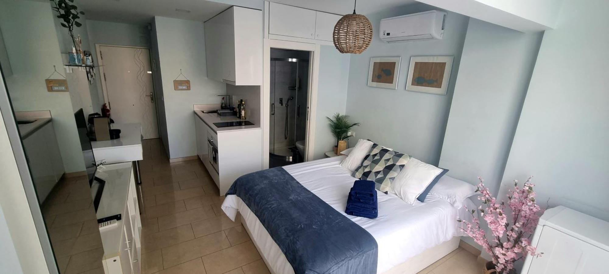 Beach House Apartment, Playa Malagueta Málaga Eksteriør bilde